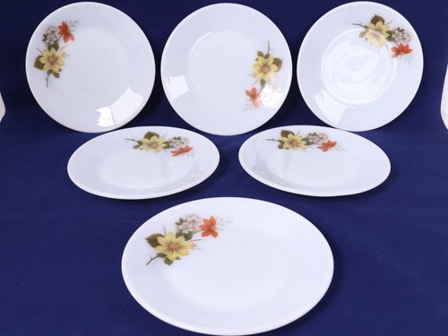 Jaj pyrex side plates - x,