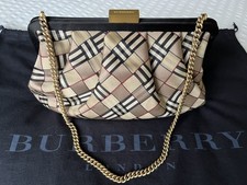 Burberry Pochette Beige Chain