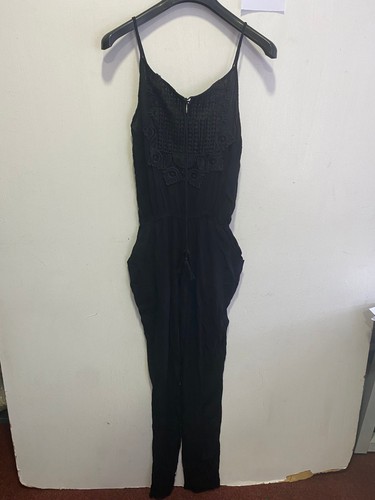 Freemans strappy lace front - strappy,