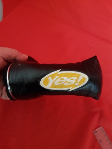 Yes putter headcover - yes,