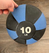 Amazon Basics Medicine Ball Double Weighted Grip Type 10 lbs.