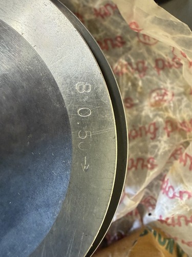 C20xe pistons - c20xe,