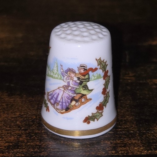 Thimble royal worcester - thimble,
