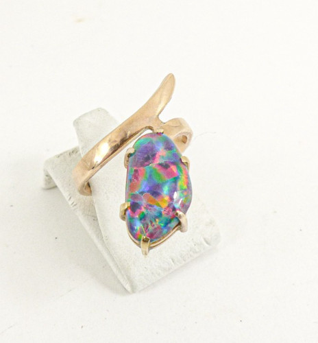 9ct gold black - opal, ring