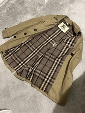 Burberry Men’s Medium Length