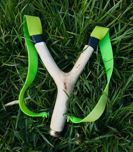 Wooden frame hunting - wooden,