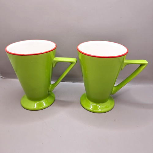 Pair vintage churchill mug - of,
