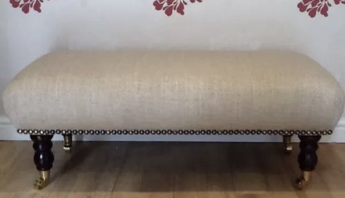 New footstool laura - new,