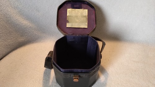 Vintage octagonal vanity - vintage,