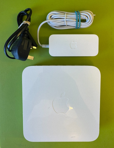 Apple airport extreme - apple, base