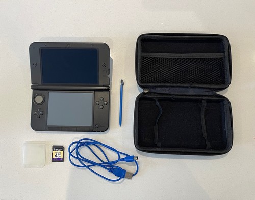 Nintendo 3ds bundle - 3ds, xl