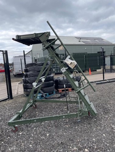 Tornado cockpit access ladder - cockpit,