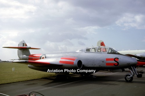 Raf gloster meteor wh452 - gloster,