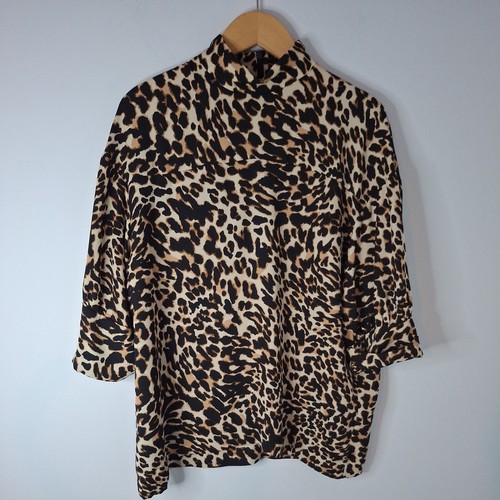 Zara animal print blouse - , xs