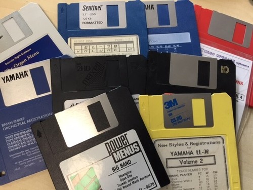 Various floppy discs - discs, for