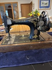 Vintage Singer Sewing Machine