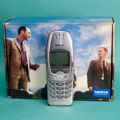 Nokia 6310i vintage retro - /,
