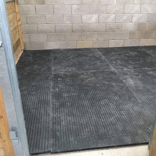 Black stable horse floor - stable,