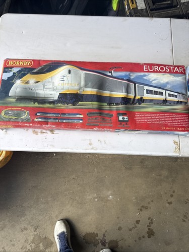 Hornby eurostar train set - train,