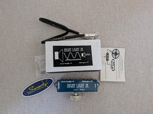 Swart night light - night,