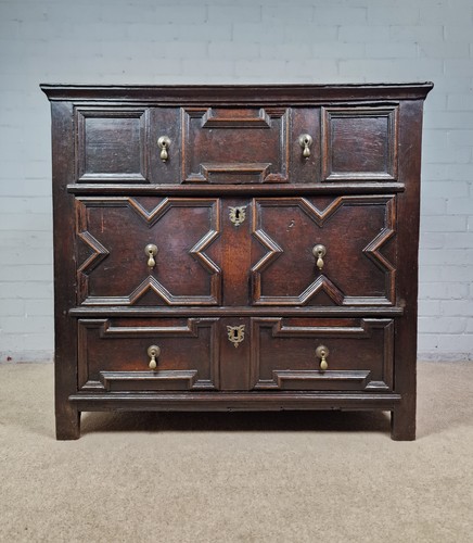 17th century oak - century, chest
