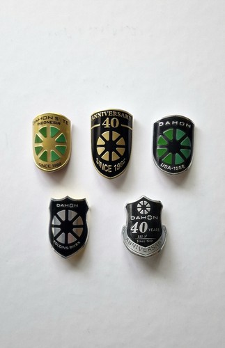 Dahon bike head badge - badge, decal