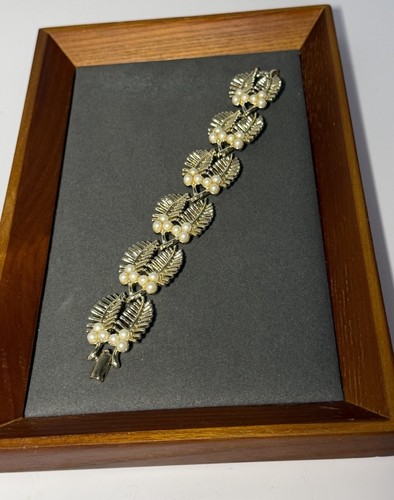 Vintage jewelcraft signed - vintage,