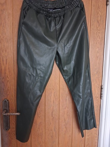 Size dark green - 12,