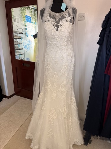 Ronald joyce ivory lace - ronald,