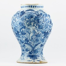 England Delftware Vase Pot