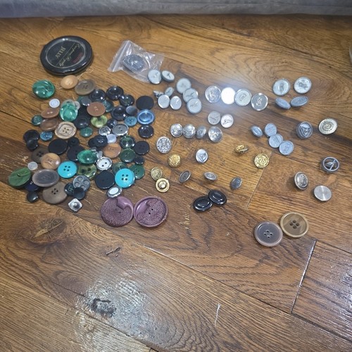 Lot vintage buttons sewing - vintage,