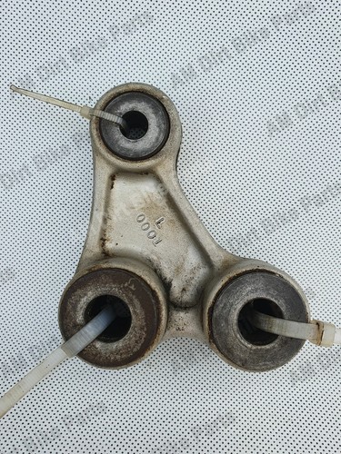 Suzuki rmz linkage knuckle - suzuki,