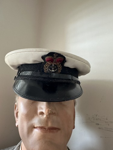 Royal navy chief petty - navy,