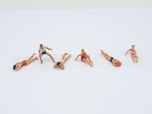 Preiser figures sunbathers - preiser,