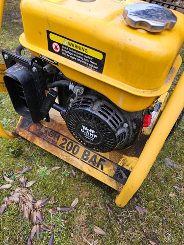 Stroke petrol engine - hp,