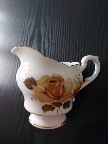 Vintage harleigh creamer - creamer, milk