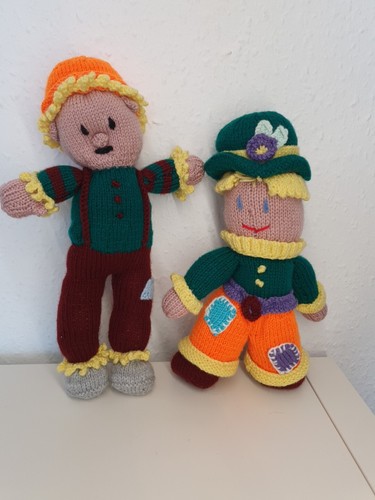 Vintage hand knitted scarecrow - hand,