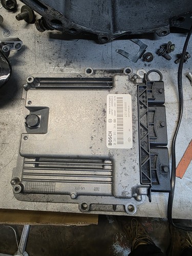 Vauxhall vivaro ecu - vivaro,