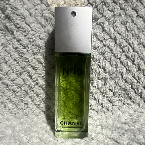 Chanel eau de - eau,