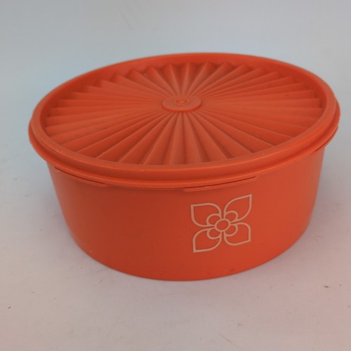 Tupperware round vintage - tupperware,