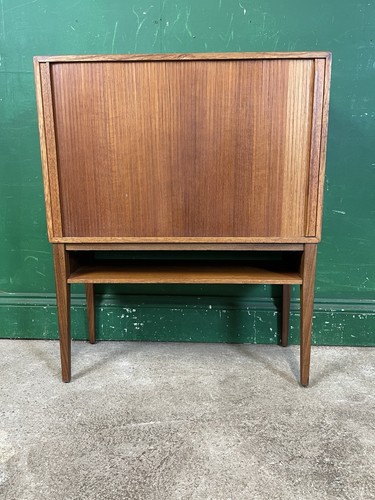 Mid century tambour front - mid, teak