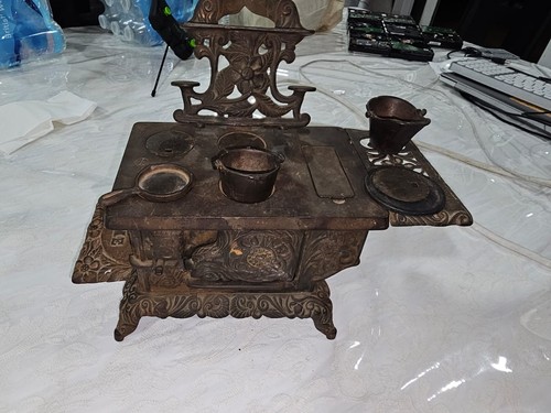 Cast iron antiqe wood stove - iron,