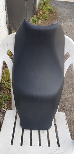 Triumph sprint 1050 seat - sprint,