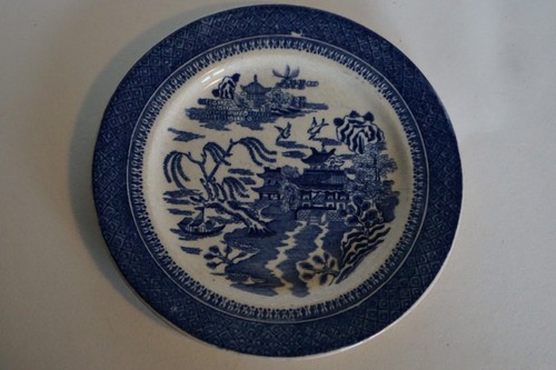 Older willow pattern - older,