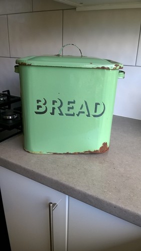 Vintage green enamel - vintage, bread