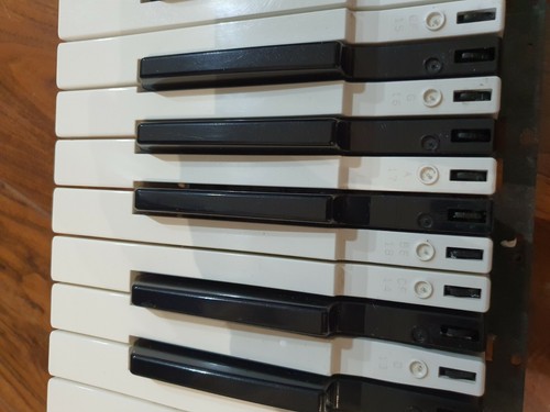 Yamaha tyros 5 - 3,