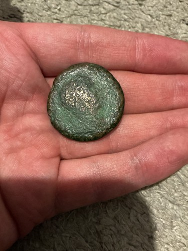 Large bronze roman coin