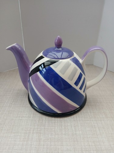 Whittard chelsea teapot - of,