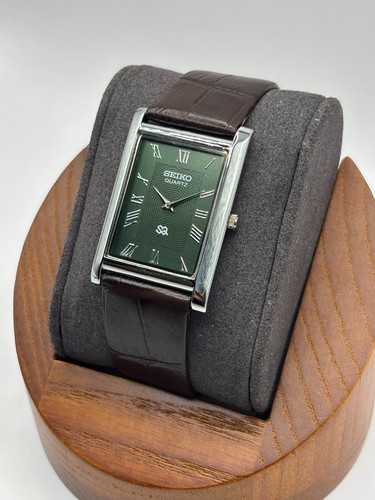 Vintage seiko tank green - vintage, sq