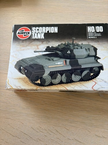 Airfix series scorpion tank - series,